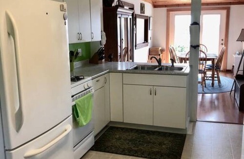 Vinalhaven House | Harbor Outlook with Water Views