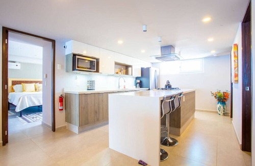 Las Glorias Apartment | Harbor11005 By Moikkarentals