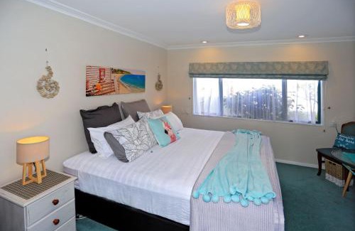 Omokoroa House | Harbour Heights