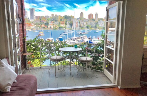 Double Bay Apartment | Harbourfront apartment with stunning views
