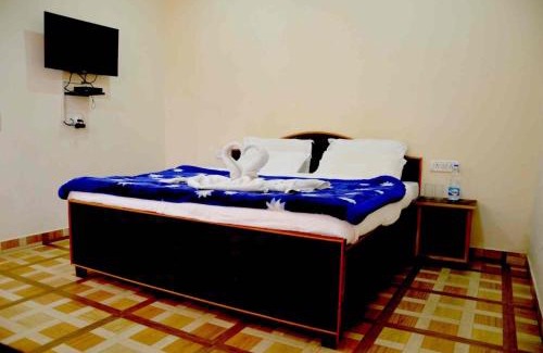 Kaul Hotel | Hare Krishna Himalayan Hotel