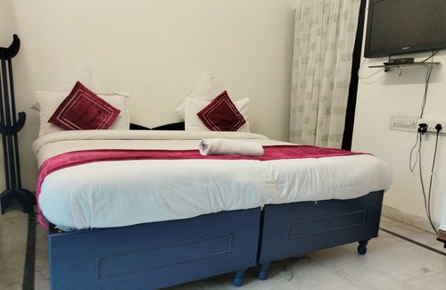 Vaishali Nagar Hotel | Harpalsar Haveli Jaipur