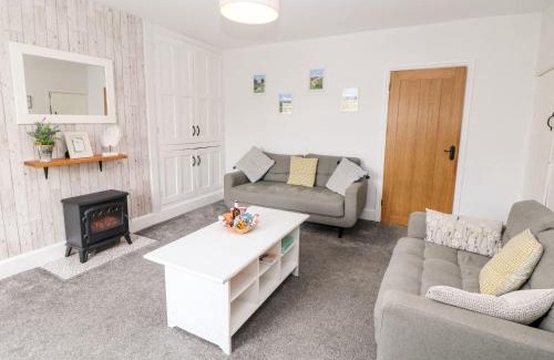 Buxton House | Harpur Cottage