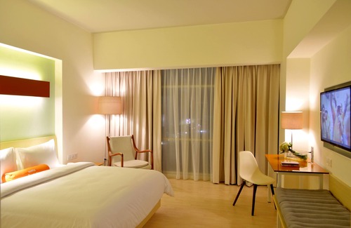 Bekasi Hotel | HARRIS Hotel & Conventions Bekasi