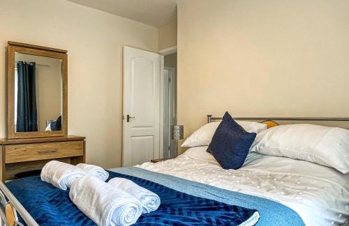 Chesterfield House | Harris House