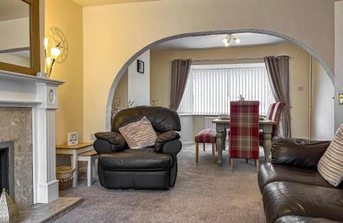 Chesterfield House | Harris House