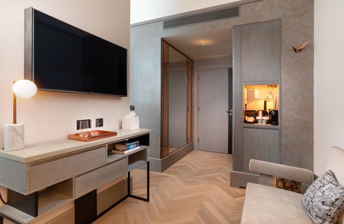 Shoreditch Hotel | Hart Shoreditch Hotel London, Curio Collection by Hilton