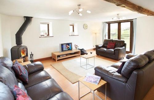 Honiton House | Harvest Moon