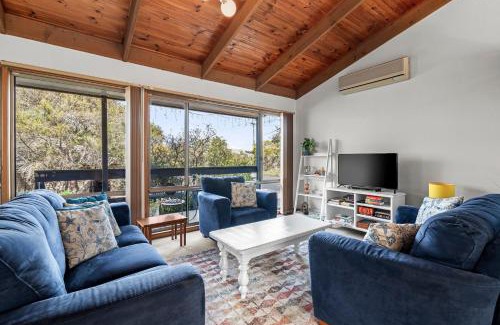 St Leonards House | Harvey Rd Beach House