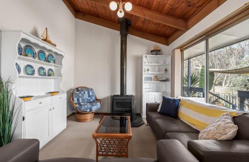 St Leonards House | Harvey Rd Beach House