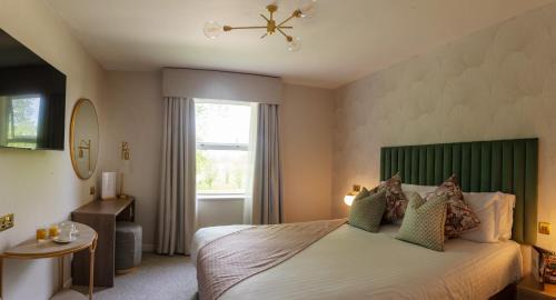 Down Hatherley House | Hatherley Manor Hotel & Spa