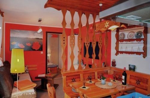 Pfaffendorf House | Haus Am Stein