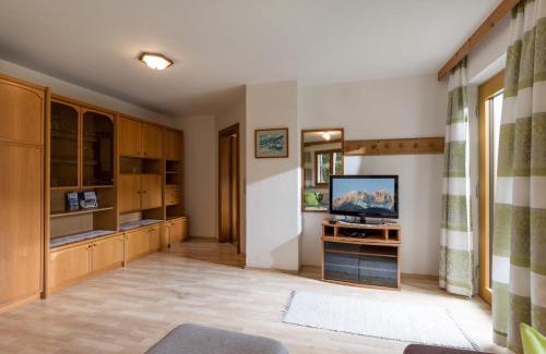 Ellmau Apartment | Haus am Waldesrand
