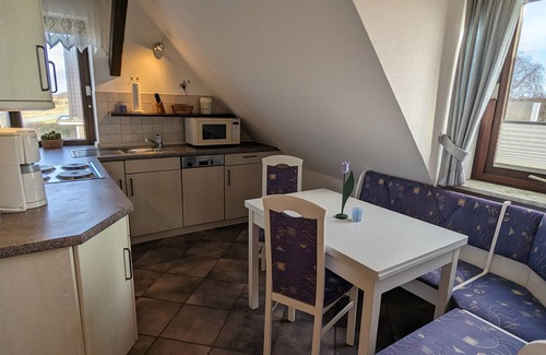 Alkersum Apartment | Haus Dorfschmiede, Whg. Ankerplatz