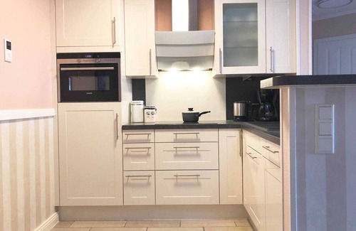 Oevenum Apartment | Haus Nord Windstärke 3 (including breakfast) - Oldsens - Holiday apartments