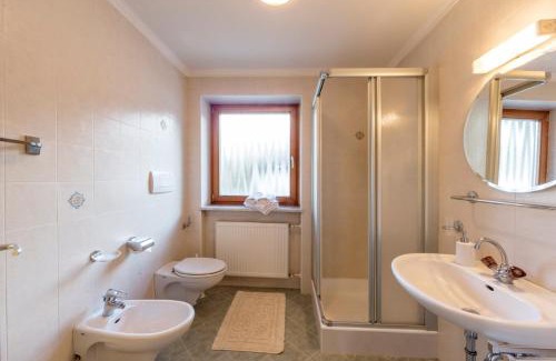 San Lorenzo di Sebato Apartment | Haus Schönblick