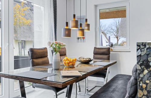 Am Salzhaff House | Haus Strandsegler unter Reet OFC 30
