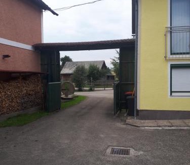 Oberndorf bei Schwanenstadt Apartment | Haus Verena