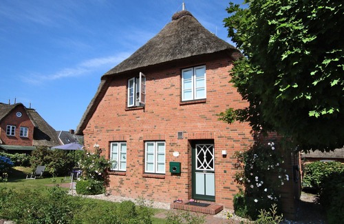 Wrixum House | Haushälfte in Wrixum Unter Reetdach mit 3- Zimmern und 90 qm