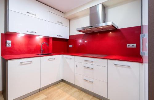 Costa Dorada Apartment | Hauzify I Apartament Sant Roc