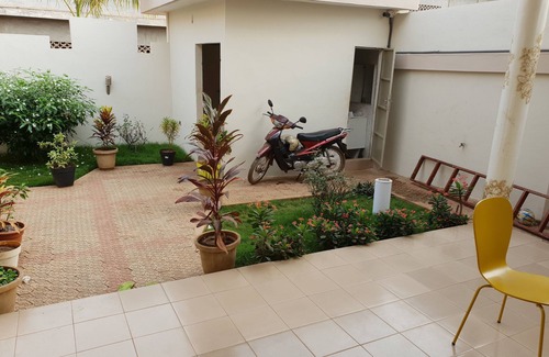 Abomey-Calavi Villa | HAVEN OF PEACE