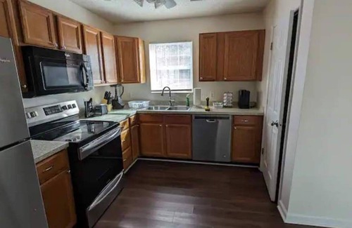 Paw Creek House | Haven - Uptown/Airport Corridor