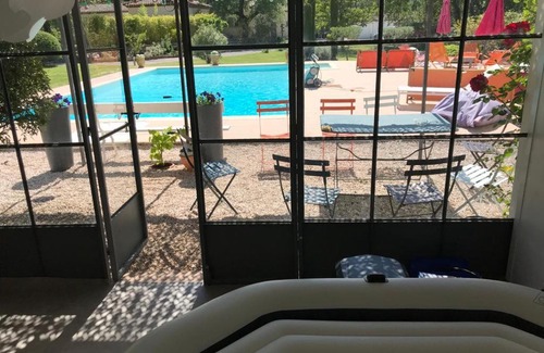 Neoules House | Havre de paix en Provence