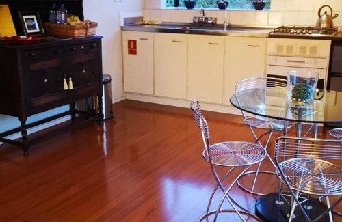 Tryphena Cottage | Hawaiki cottage - Fantasy Island