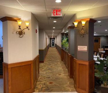 Kingsland Hotel | Hawthorn Extended Stay by Wyndham Kingsland