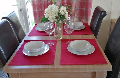Swarland Ski Chalet | Hawthorn Hot tub Lodge Northumberland