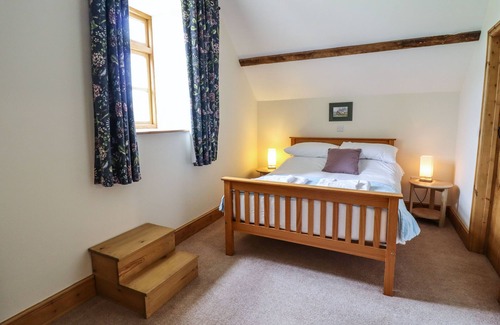 Corwen Cottage | HAY STORE, luxury holiday cottage, with hot tub in Corwen