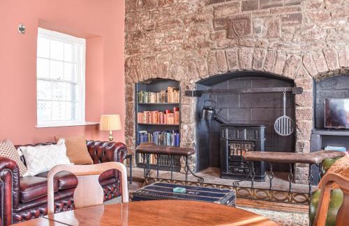 Turriff House | Hayfield - Uk35890