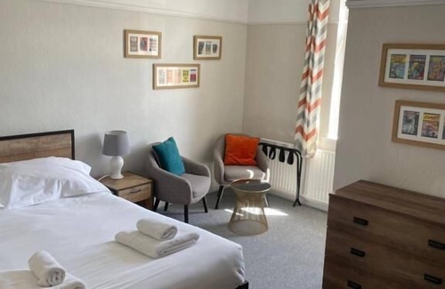 Keynsham House | Hayward’s at the Grasmere