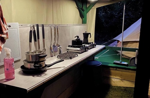 Moncrabeau RV Rental | Hazel Belle @Finders Keepers France. Adults only retreat with 13 acres and lake.