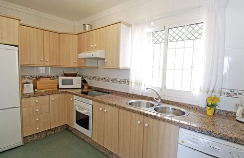 Nerja Apartment | HC Burriana Playa - Apartamentos Turísticos