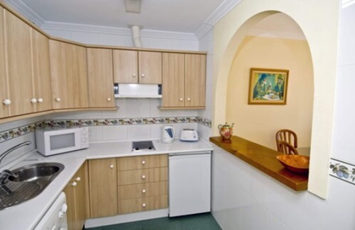 Nerja Apartment | HC Burriana Playa - Apartamentos Turísticos
