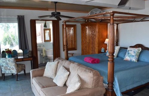 Estate Johns Folly Cottage | Hear the ocean with expansive views.