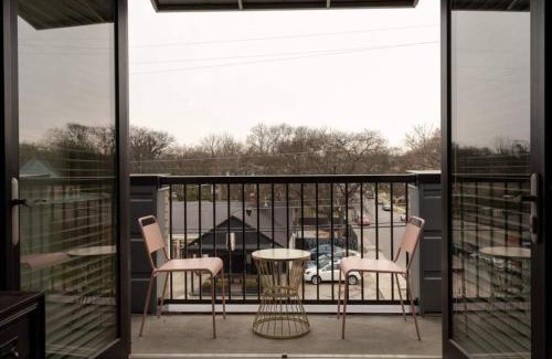 12 South Apartment | Heart Of 12 South, Near Downtown, Park Free - #2