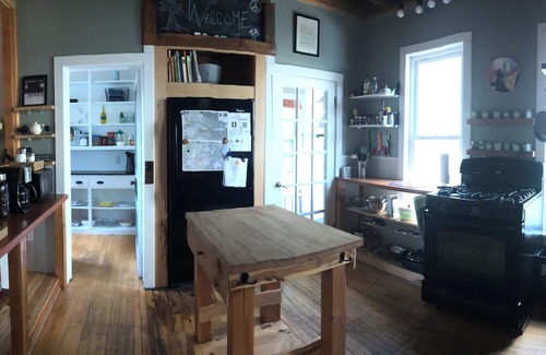 Marquette House | Heart of Marquette, close to downtown, Lake Superior and 3rd Street