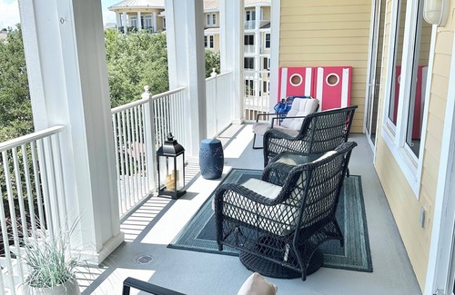 Villa Lago Condo | Heart of Village of Baytowne Wharf with views of Marina, Fireworks and Concerts!
