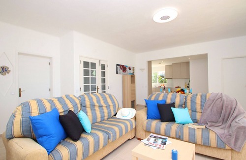 Areias Dos Moinhos Villa | Heatable pool & BBQ retreat in Carvoeiro