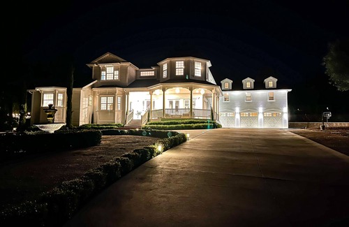Fallbrook House | Heated Pool 40' Waterslide, Spa, Sauna, 5Beds 5Baths