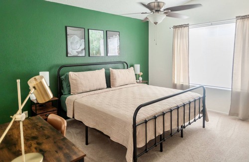 Tortolita House | Heated Pool+Jacuzzi, Tennis+Basketball courts, 3 Bedroom & 2.5 bath