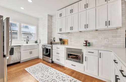 College Hill House | Heated pool & spa, historic area, luxury oasis, central, 5 bedroom/3.5 bath