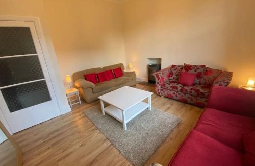 Inverness House | Heather House, beautiful family home, sleeps 8