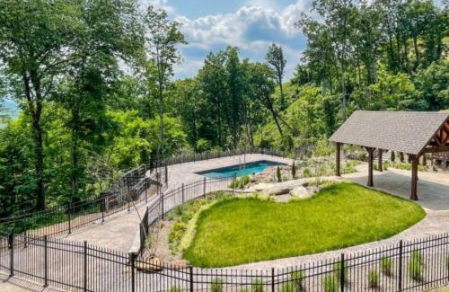 Gatlinburg - Pigeon Forge House | Heavenly Hangout