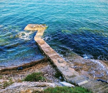 Crveni Vrh House | Heavenly House by the sea