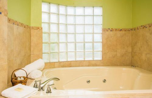 Marisule Apartment | Heavenly Suites