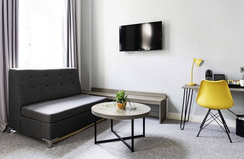 Earl's Court Hotel | Heeton Concept Hotel Kensington