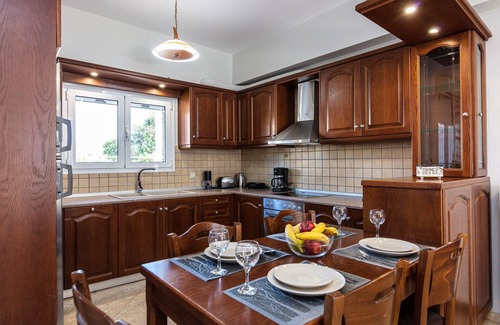 Skaleta House | Helena's Aparthotel
